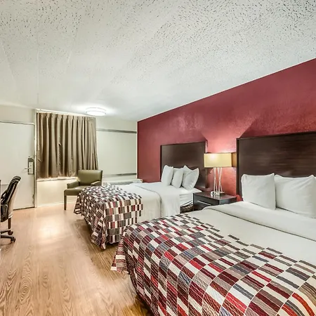 Red Roof Inn & Suites Wapakoneta-3